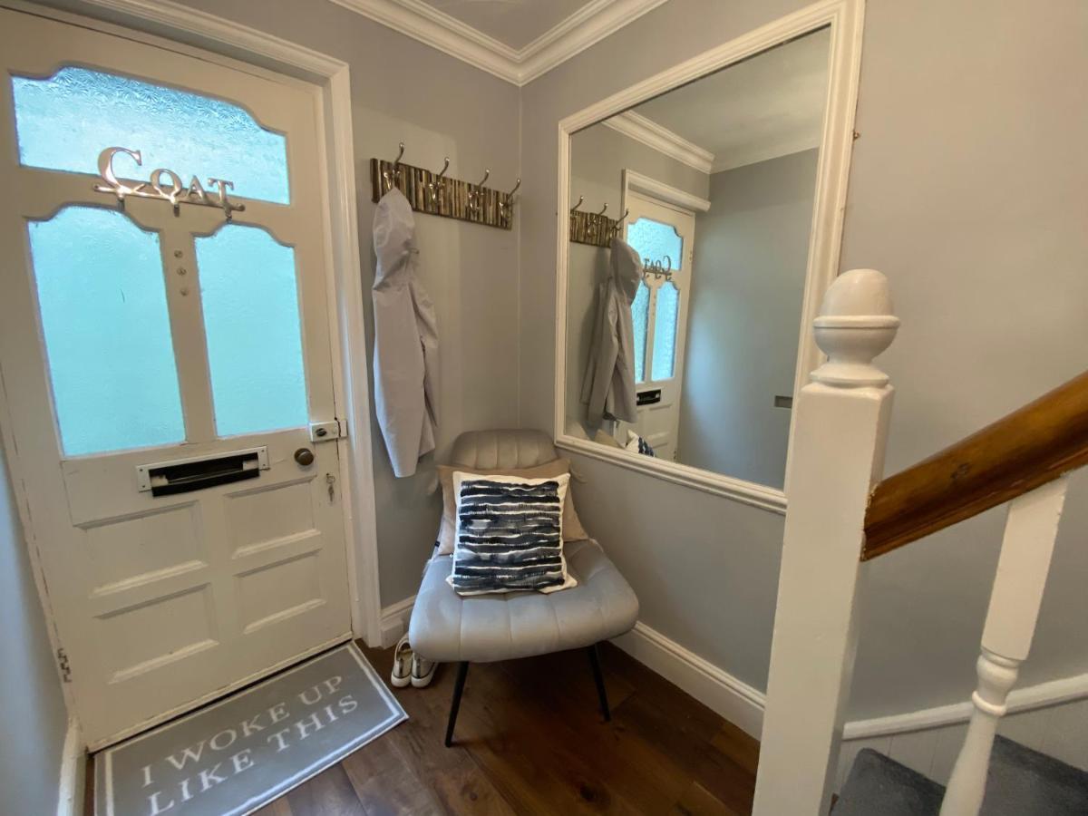 Beautiful 5 Bedroom, Amazing Water & Valley Views Dartmouth Exterior foto